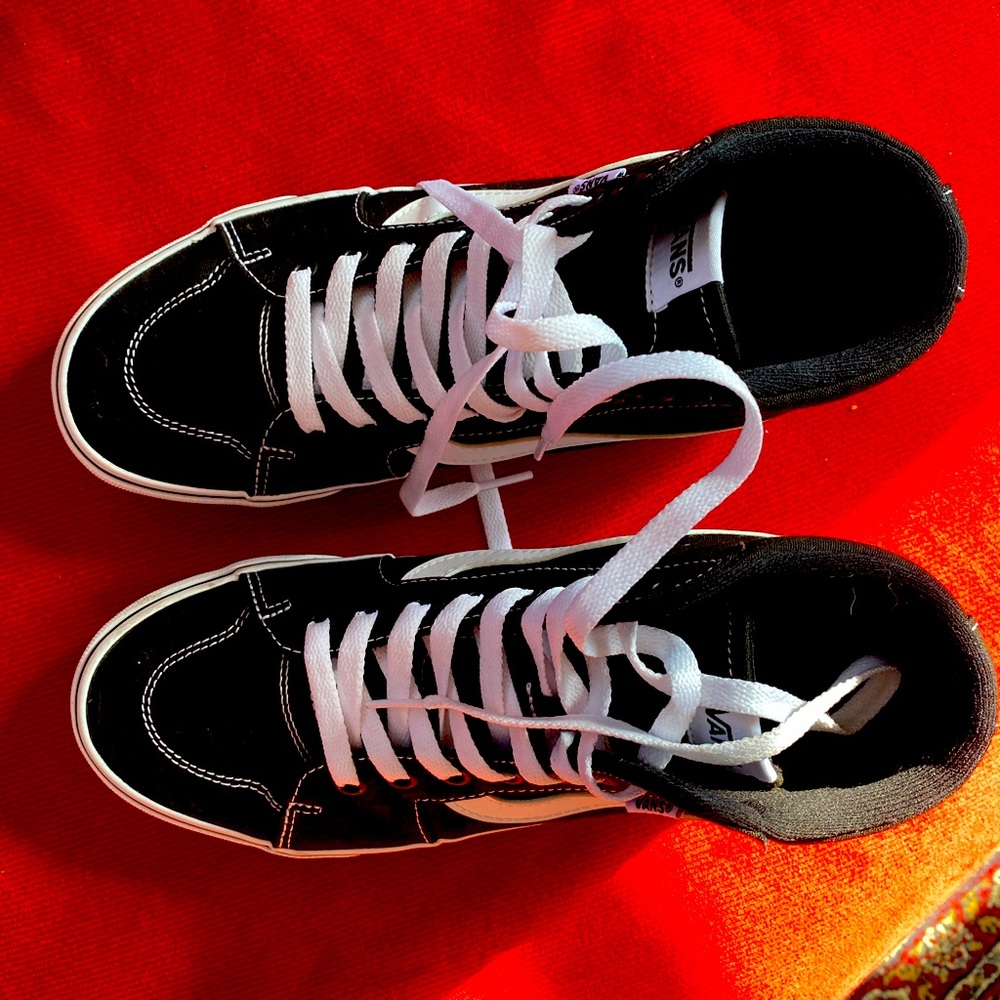 Vans high top - Picture 1 of 3